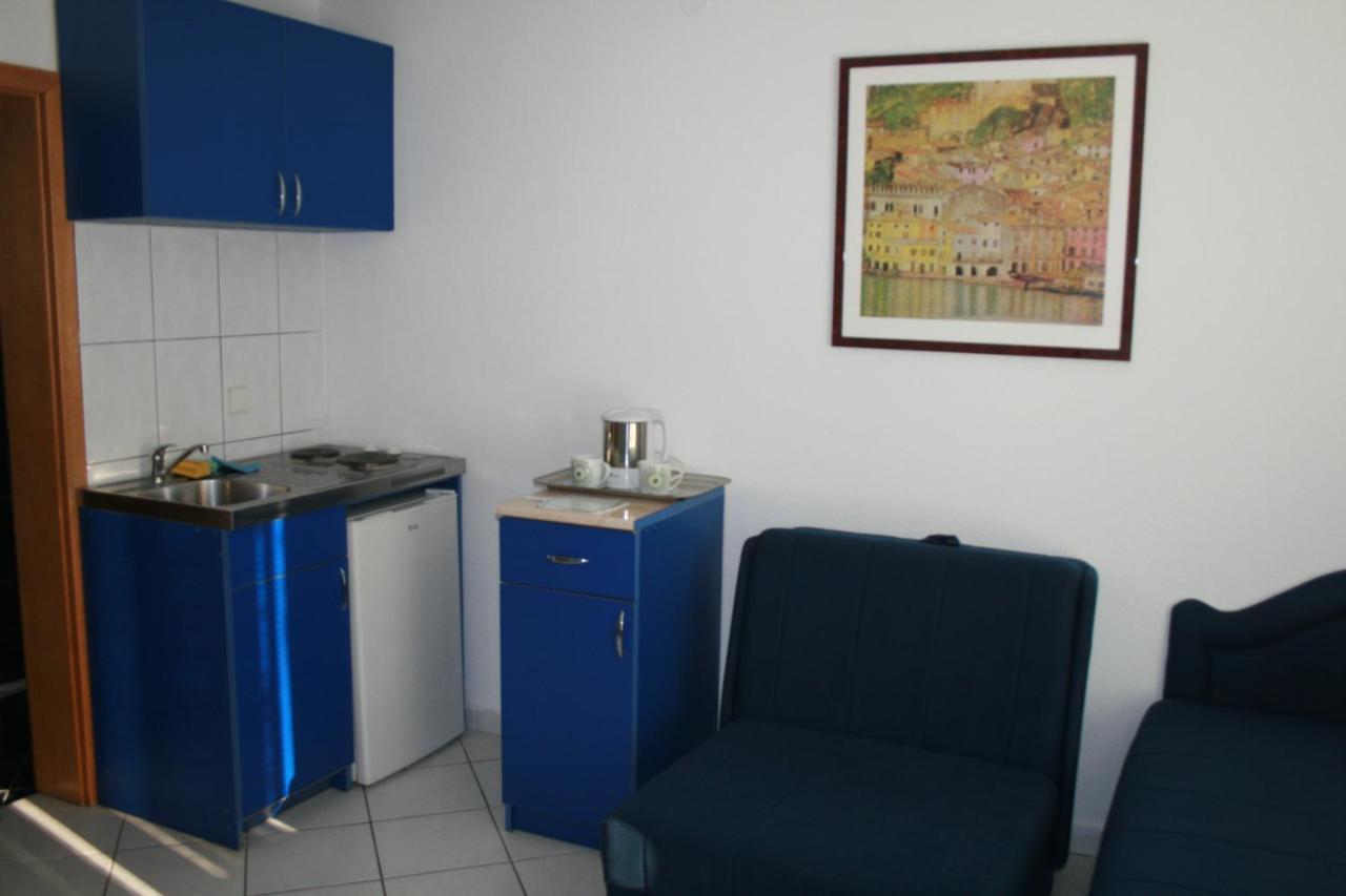 Stojko Rafailovici Appartement Buitenkant foto